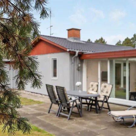 Holiday home Lippi - 2-3km From The Sea In Western Jutland By Interhome
