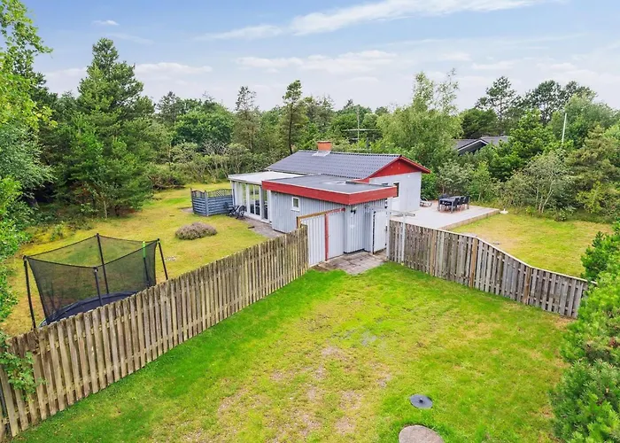 Lippi - 2-3km From The Sea By Interhome